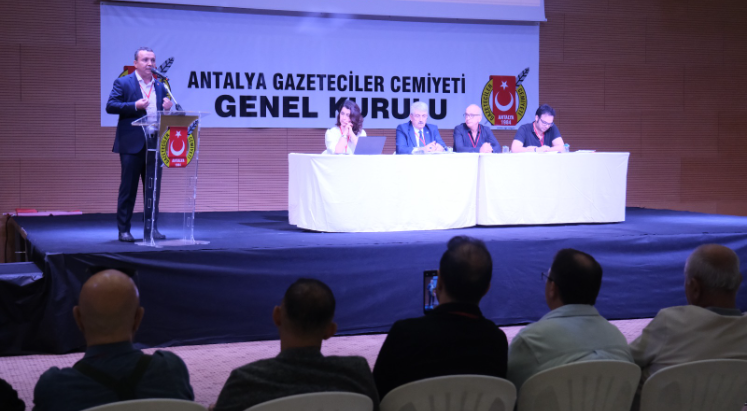 Antalyalı gazeteciler başkanını seçti