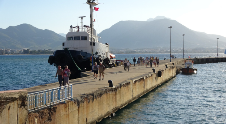 Alanya ekonomisine ‘'kruvaziyer'' gemileri katkı sağlıyor