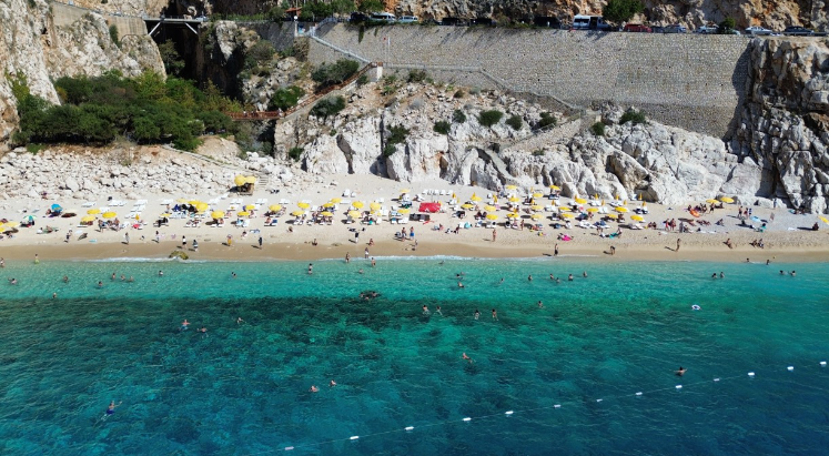 Antalya’ya turist akını