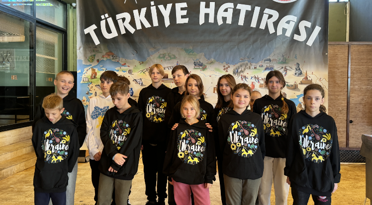 Antalya'nı savaş mağduru çocukları ülkelerine uğurlanıyor