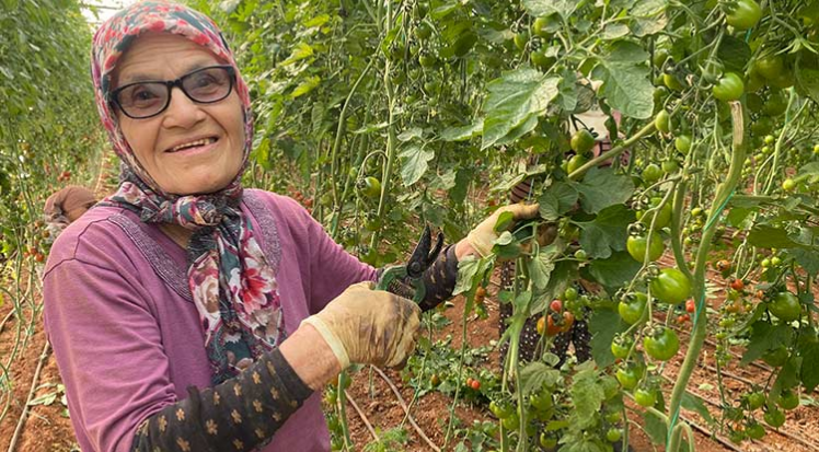 Aksulu Sevim Palas'ın yaşam azmi hayran bıraktı