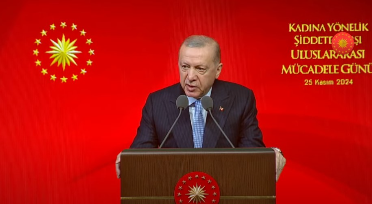 Cumhurbaşkanı Erdoğan: Kadına şiddet, insanlığa ihanettir