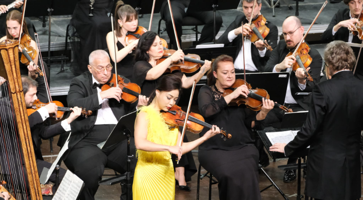 Antalya Devlet Senfoni Orkestrası'nın 25. yıl konserleri devam ediyor