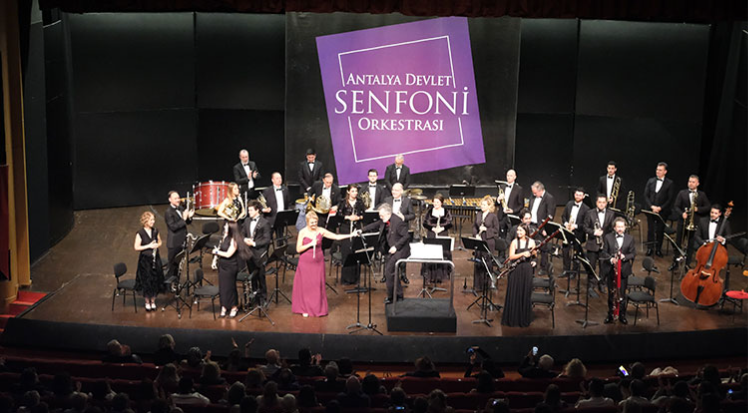 ADSO, “Üflemeli Çalgılar Konseri” verdi
