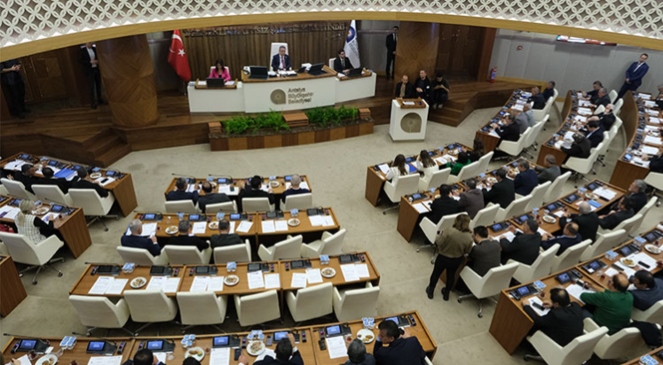 Antalya Büyükşehir’de kritik toplantı