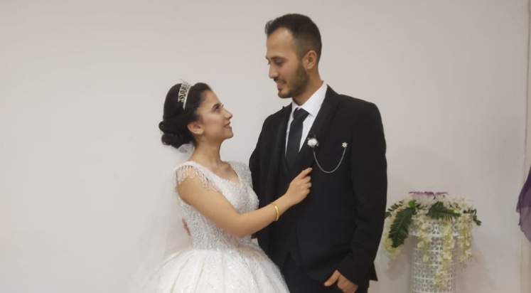 Sevgililer Günü’nde dünya evine girdiler