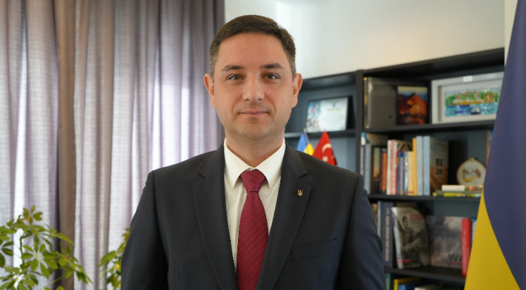 Ukrayna Antalya Konsolosundan Türk halkına övgü