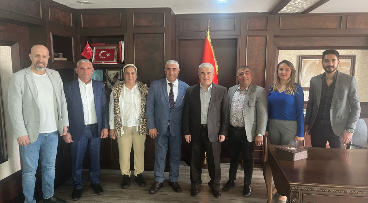 Çorum İş İnsanları Platformundan Kepez Kaymakamı Şahin’e ziyaret