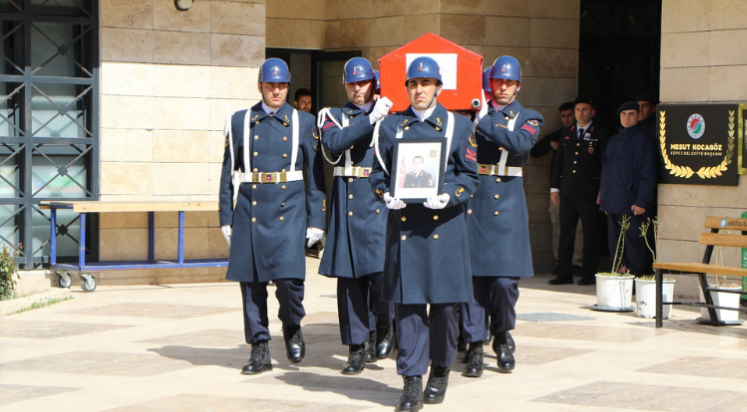 14 yıllık yaşam mücadelesini kaybetti