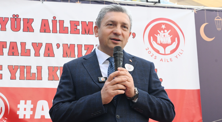 Vali Şahin: Kadınlarımız başımızın tacıdır