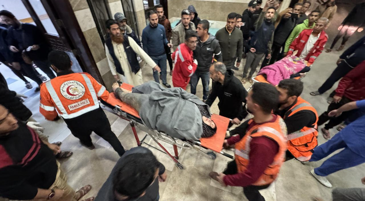 İsrail ordusu Gazze'ye havadan saldırdı