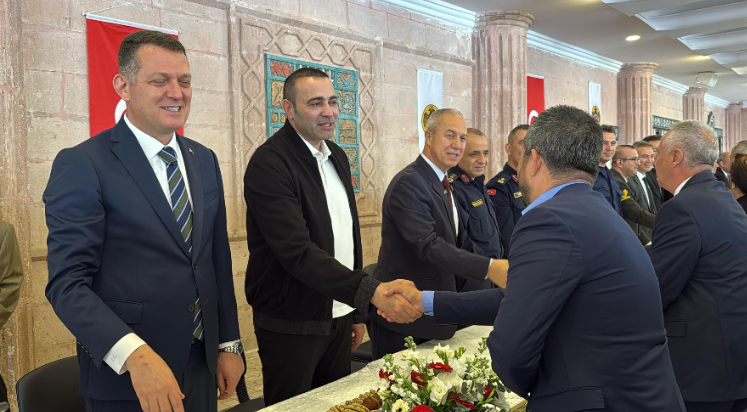 Alanya protokolü bayramlaştı