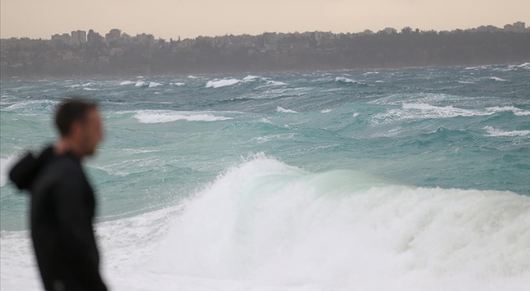 Meteoroloji'den Batı Akdeniz'de sağanak uyarısı
