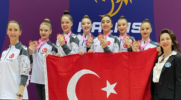 Antalyasporlu milli cimnastikçilerden Sofya'da 4 bronz madalya