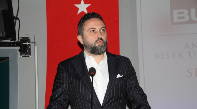 Serik’ten hakem isyanı