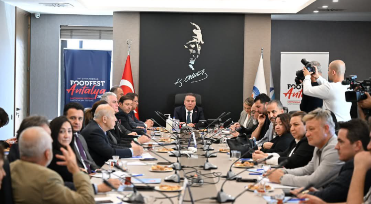Antalya ‘Foodfest’ zirvesi gerçekleşti