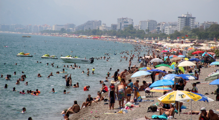 2025 Antalya'nın ‘altın yılı’ olacak