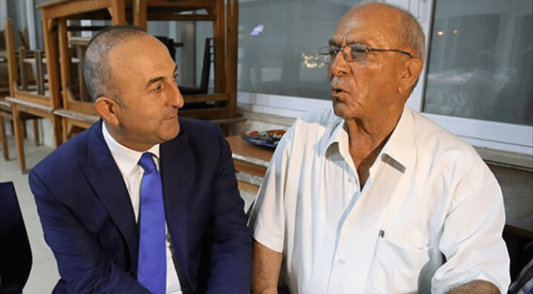 Çavuşoğlu ailesini yasa boğan vefat