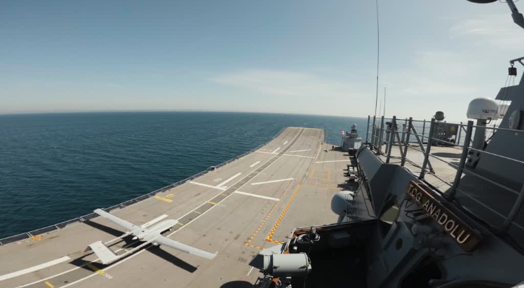 Bayraktar TB3 SİHA’dan TCG Anadolu’ya başarılı 4 sorti