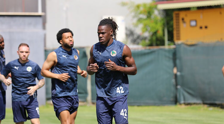 Alanyaspor, Trabzonspor maçı hazırlıklarına başladı