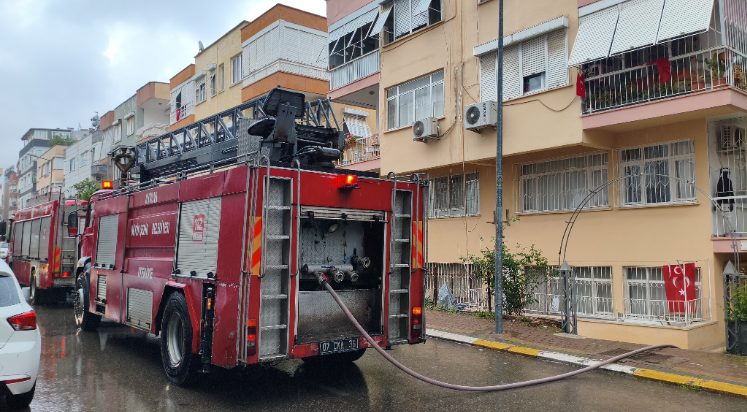 Antalya'da korkutan yangın