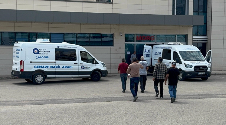 Düştüğü sulama kanalında ölen çocuğun cenazesi ailesine teslim edildi