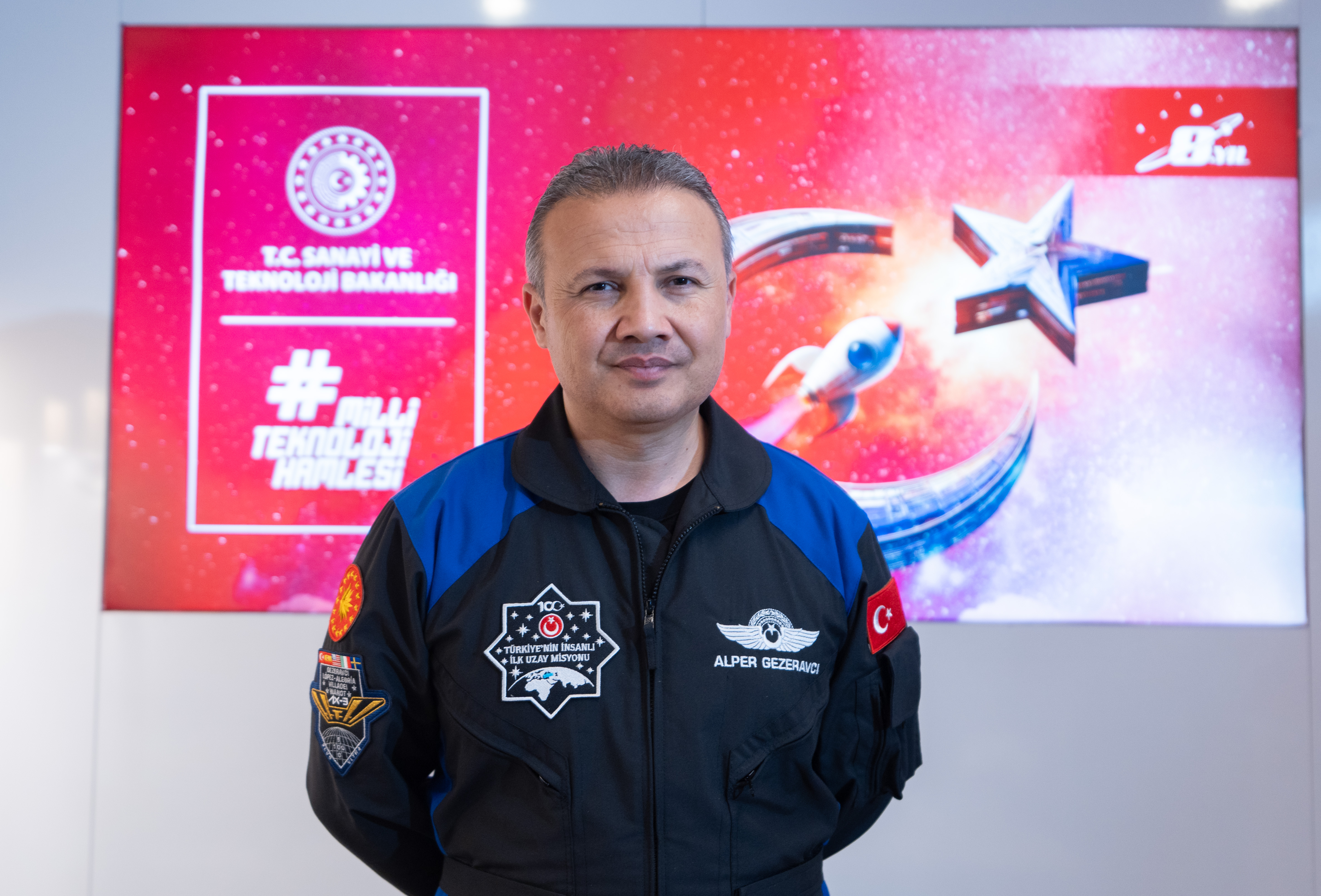 Türkiye'nin ilk astronotu Gezeravcı, TEKNOFEST KKTC'de konuştu